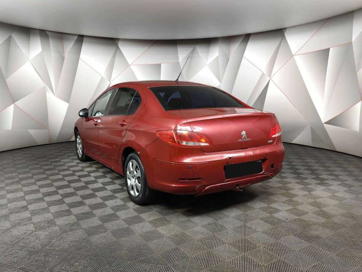 Peugeot 408 2013 года с пробегом. Фото: #3