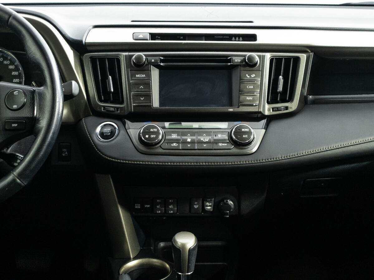 Toyota RAV4 2013 года с пробегом. Фото: #13