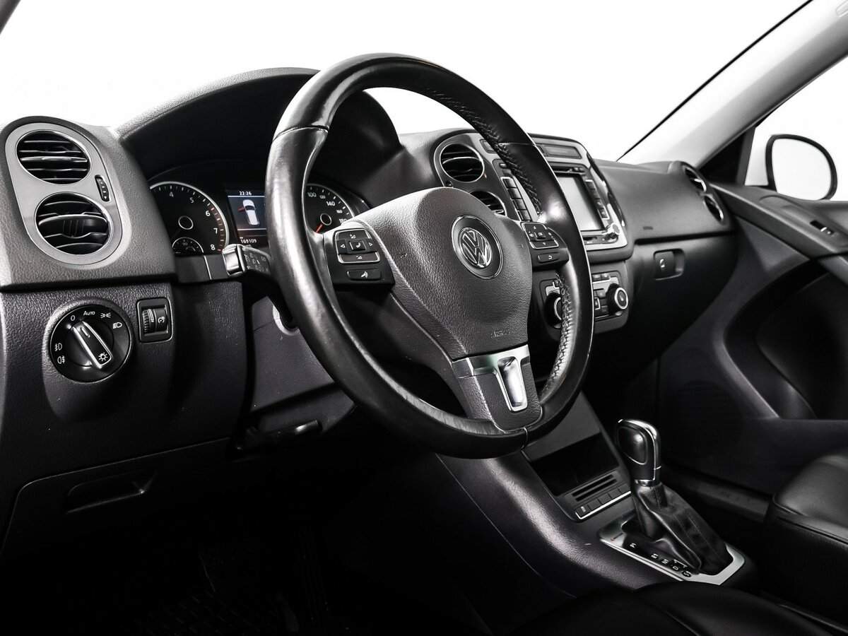 Volkswagen Tiguan 2012 года с пробегом. Фото: #11