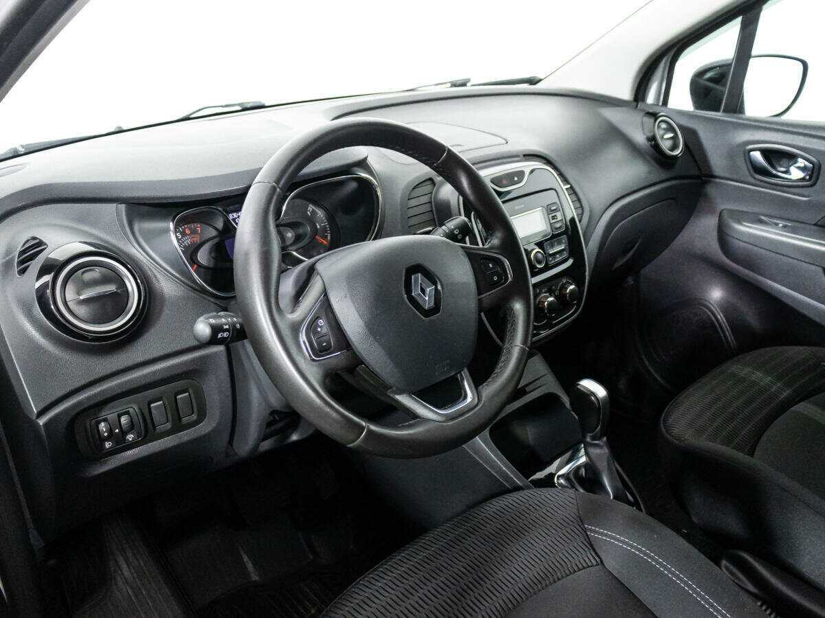 Renault Kaptur 2017 года с пробегом. Фото: #10