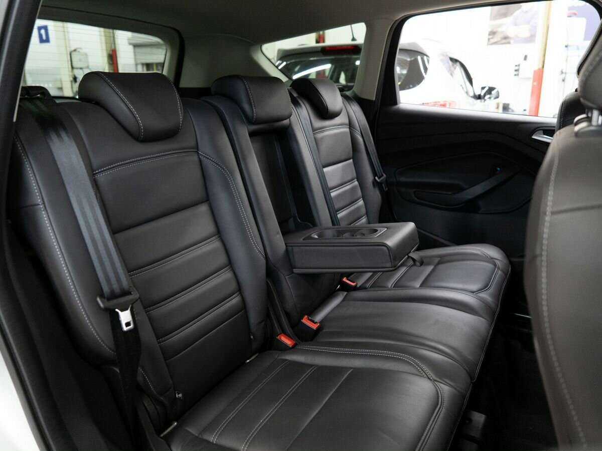 Ford Kuga 2017 года с пробегом. Фото: #8