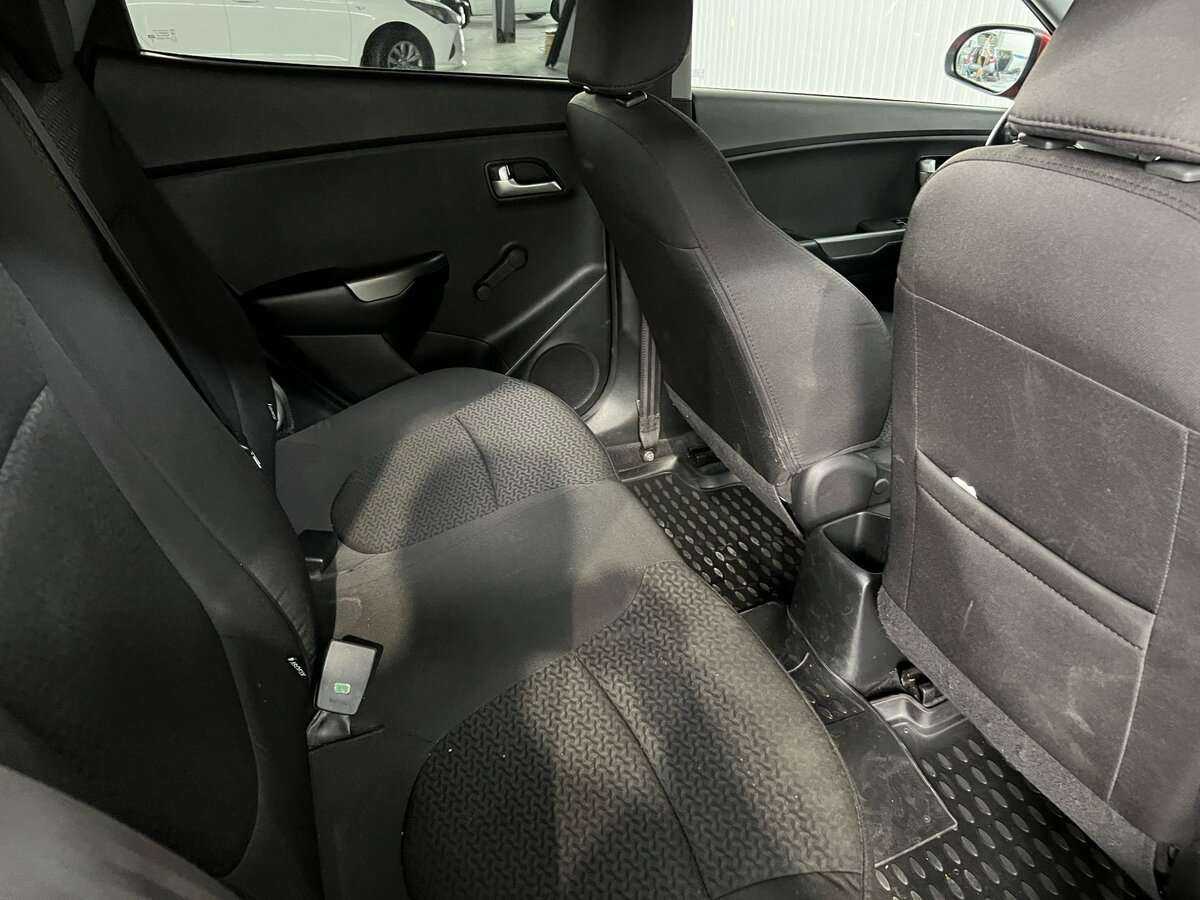 Kia Rio 2015 года с пробегом. Фото: #17