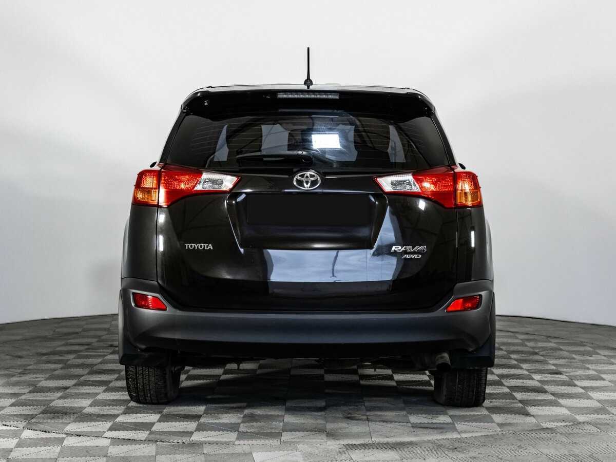 Toyota RAV4 2015 года с пробегом. Фото: #4