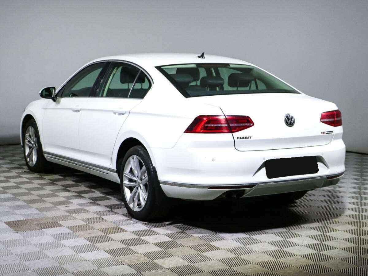 Volkswagen Passat 2016 года с пробегом. Фото: #5