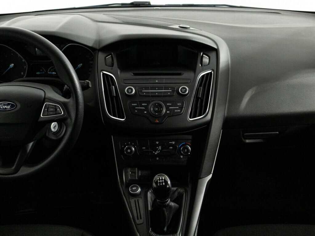Ford Focus 2019 года с пробегом. Фото: #13