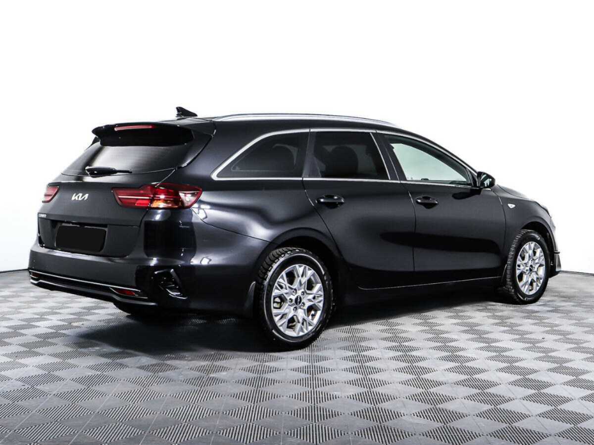 Kia Ceed 2021 года с пробегом. Фото: #4