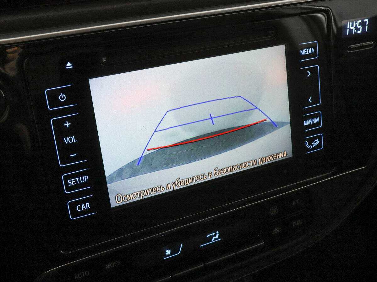 Toyota Corolla 2018 года с пробегом. Фото: #12