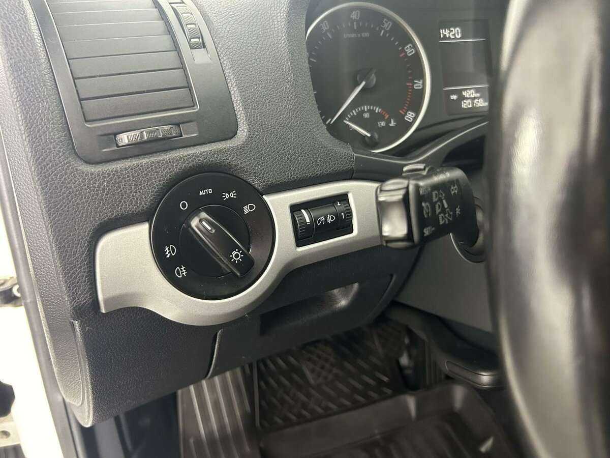 Skoda Octavia 2012 года с пробегом. Фото: #8