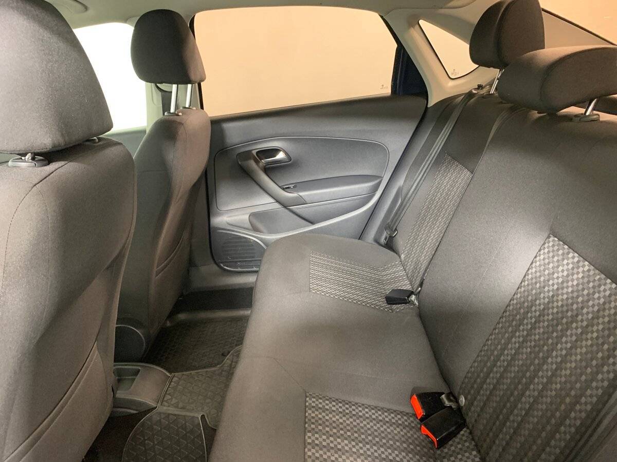 Volkswagen Polo 2017 года с пробегом. Фото: #17