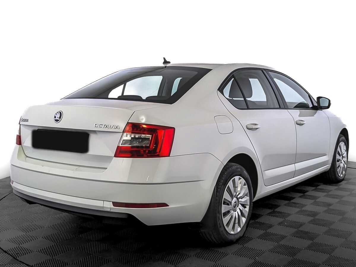 Skoda Octavia 2019 года с пробегом. Фото: #4
