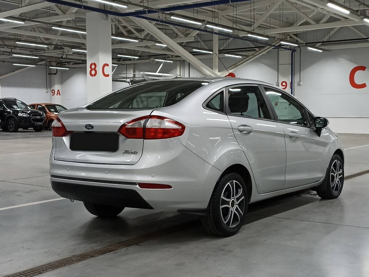 Ford Fiesta 2015 года с пробегом. Фото: #4