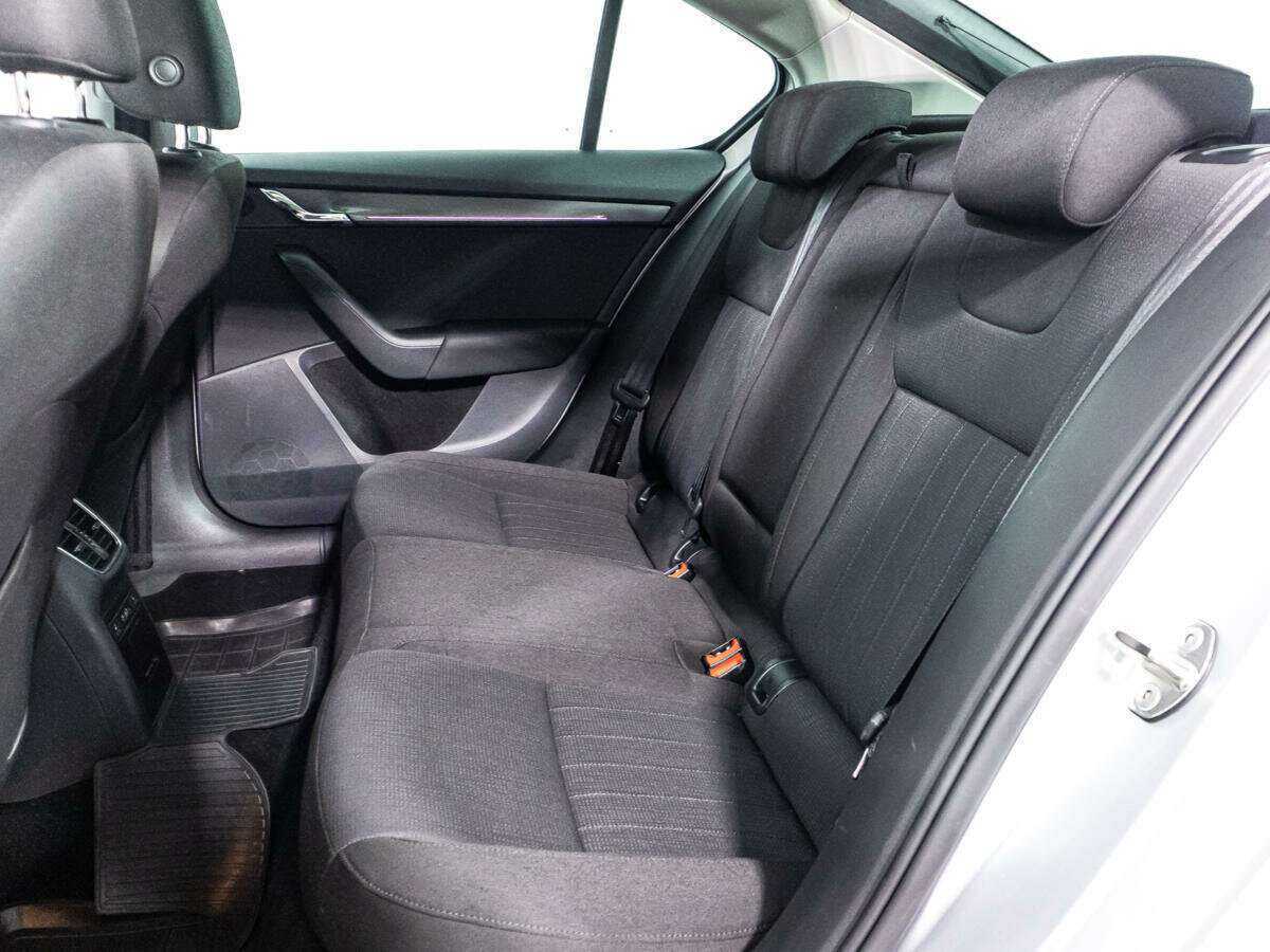 Skoda Octavia 2018 года с пробегом. Фото: #9