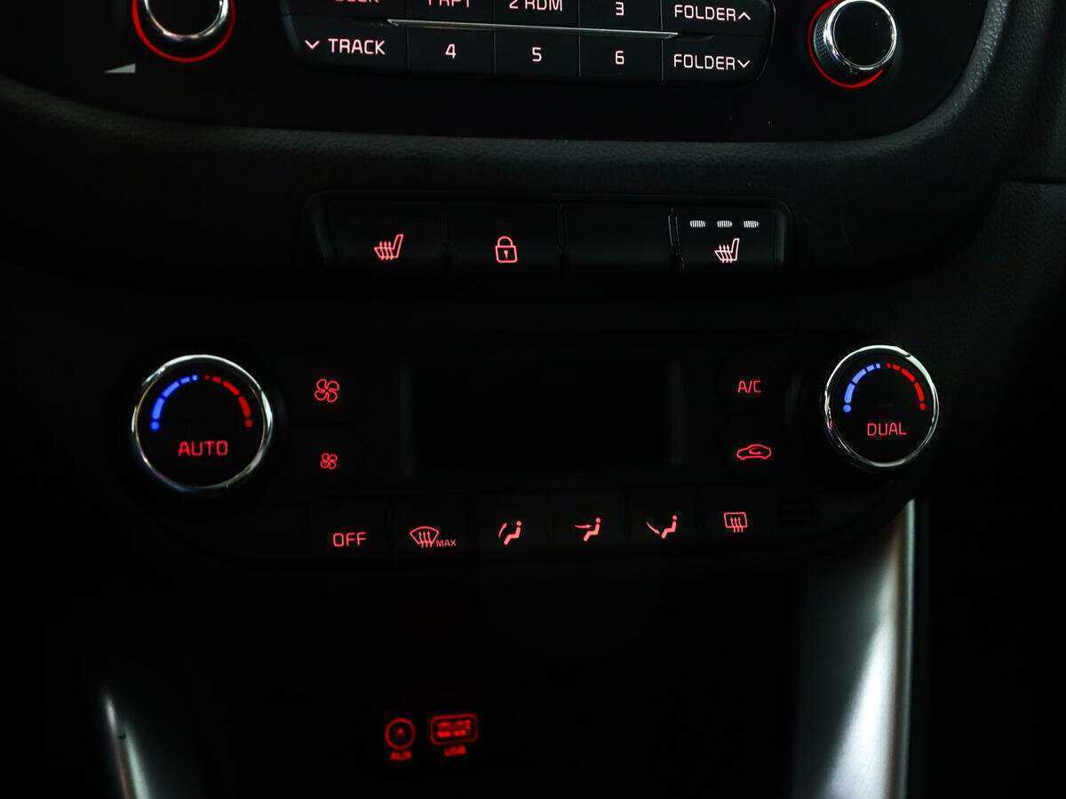 Kia Ceed 2018 года с пробегом. Фото: #13