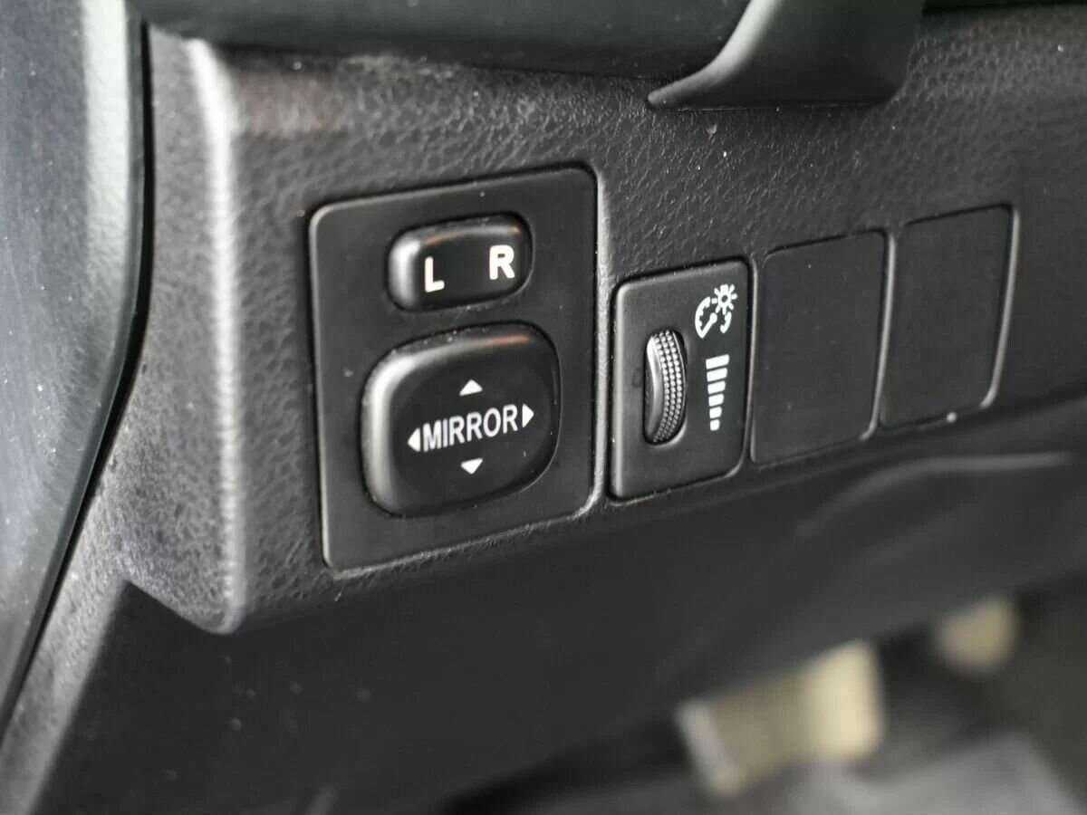 Toyota Corolla 2018 года с пробегом. Фото: #7