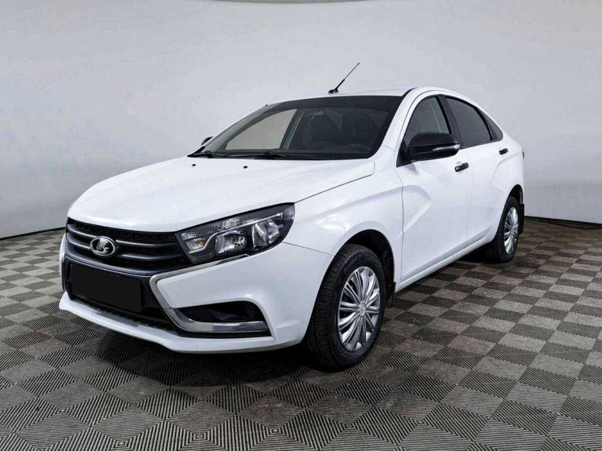 Lada (ВАЗ) Vesta 2020 года с пробегом. Посмотреть фото