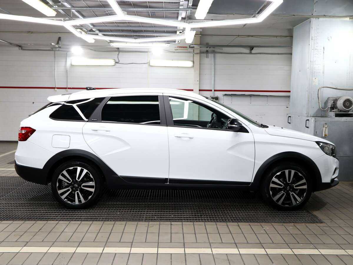 Lada (ВАЗ) Vesta 2021 года с пробегом. Фото: #11