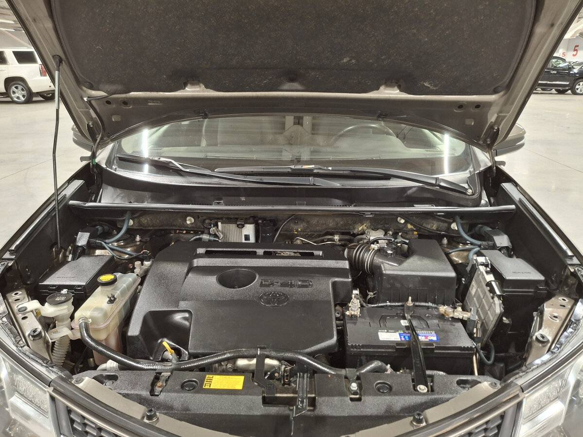 Toyota RAV4 2013 года с пробегом. Фото: #8