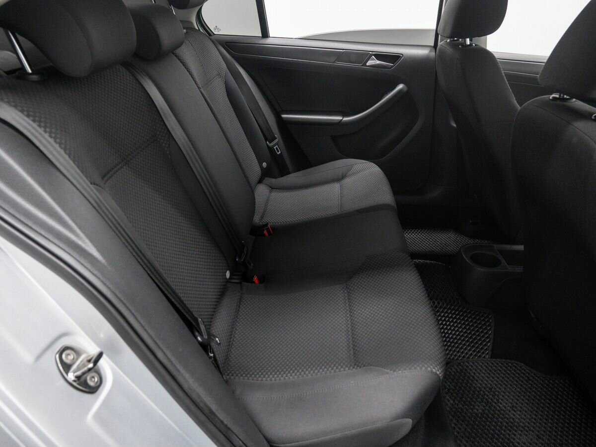 Volkswagen Jetta 2013 года с пробегом. Фото: #9