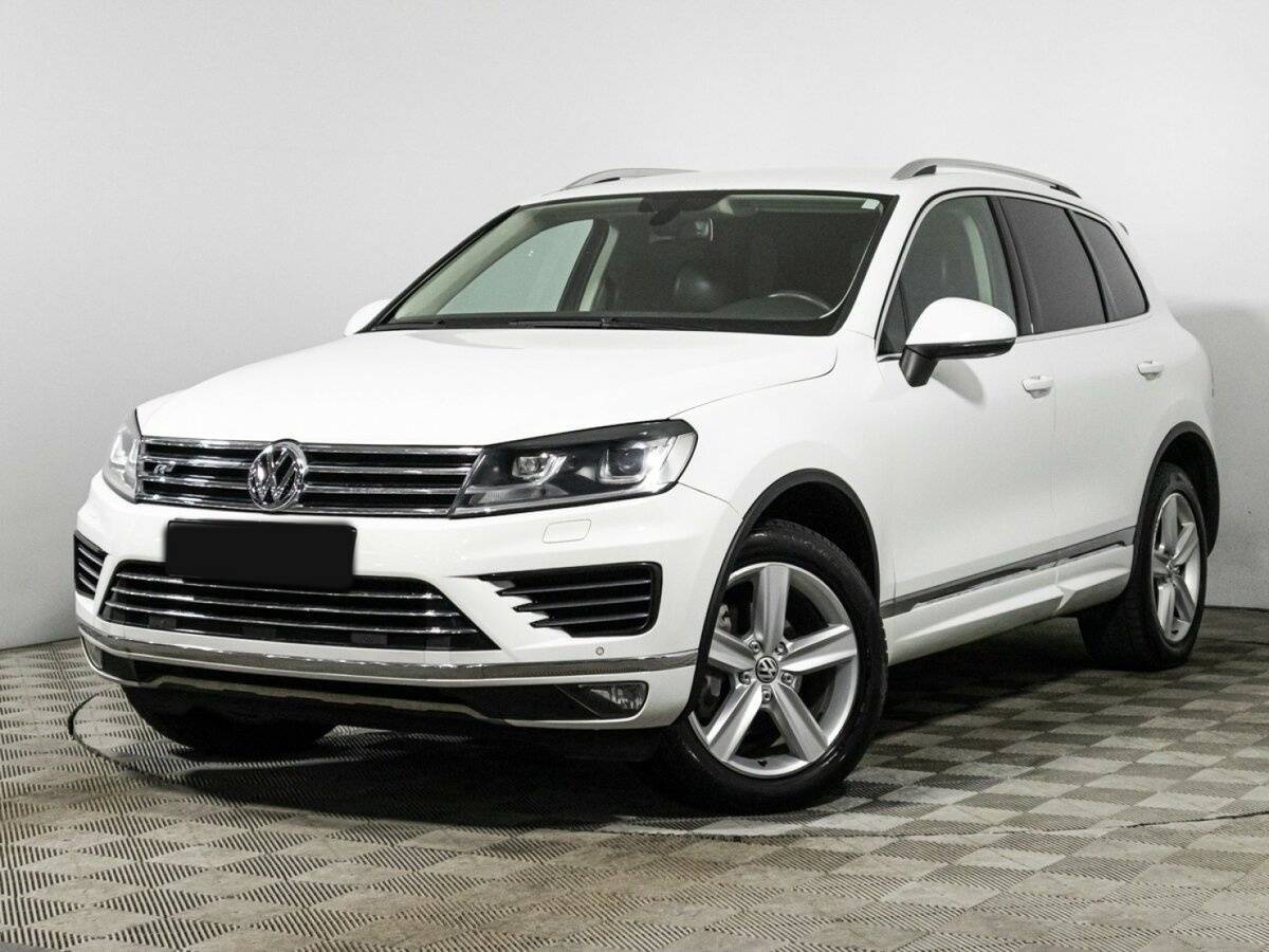 Volkswagen Touareg 2015 года с пробегом. Посмотреть фото