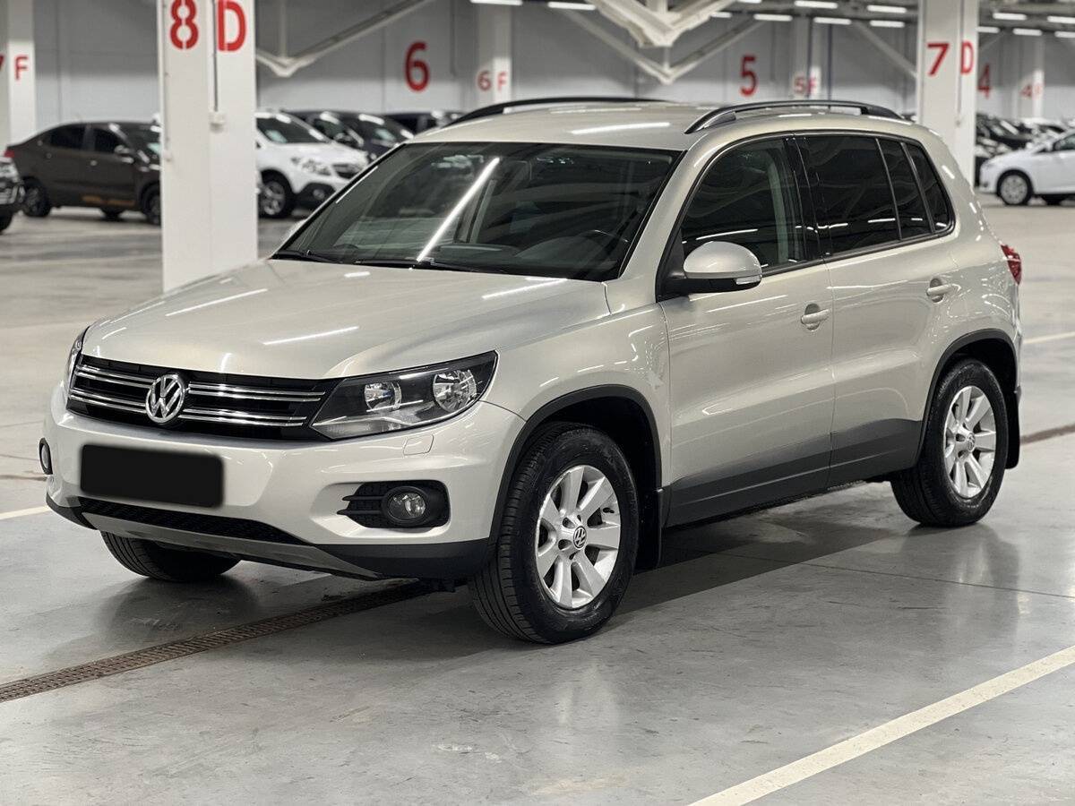 Volkswagen Tiguan 2012 года с пробегом. Посмотреть фото