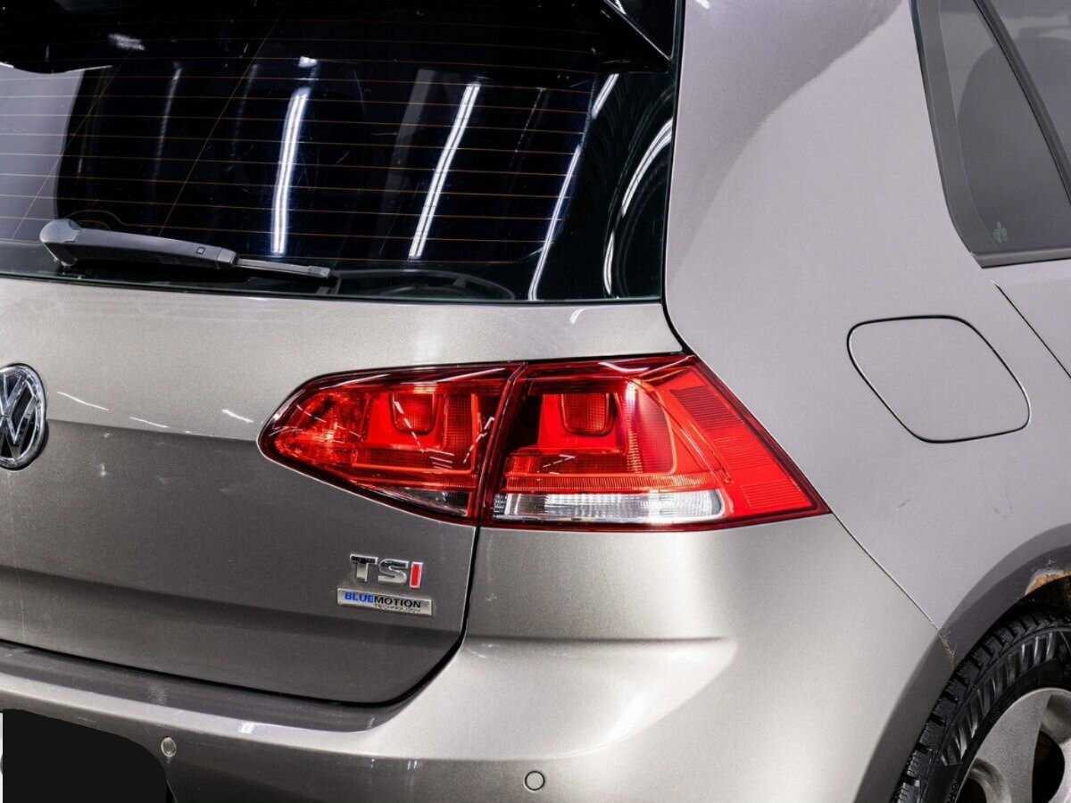 Volkswagen Golf 2013 года с пробегом. Фото: #23