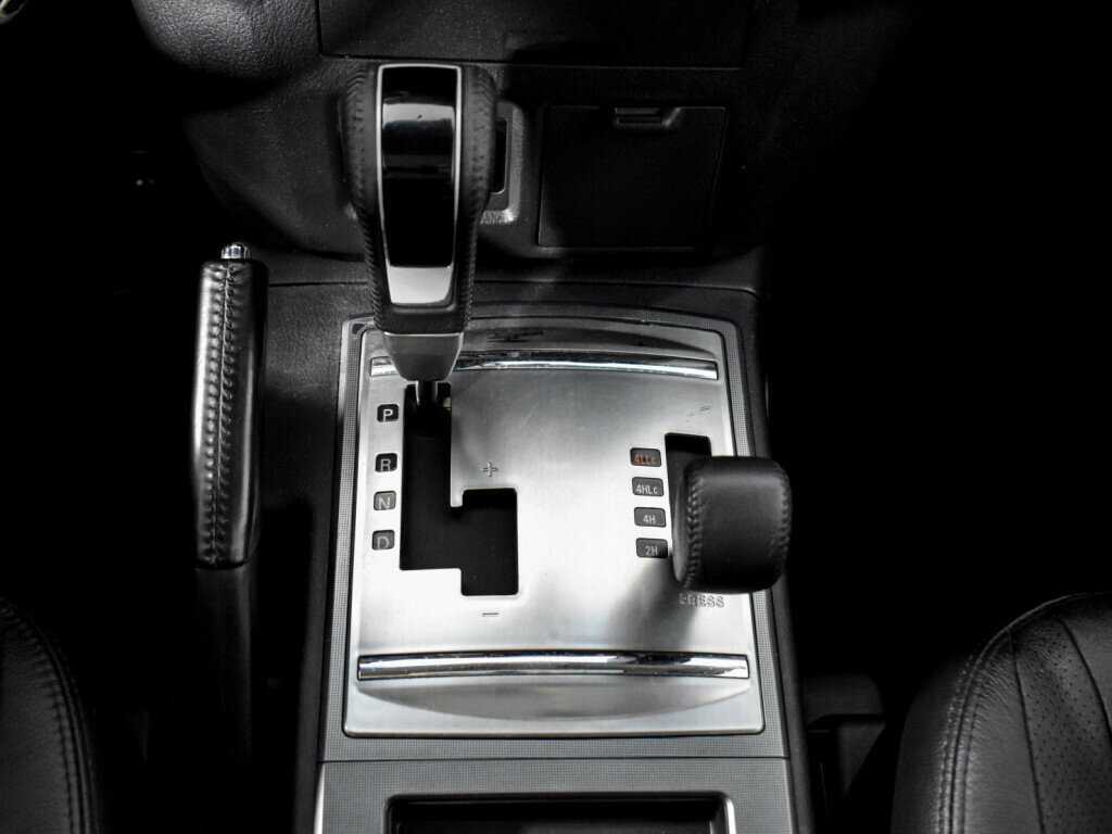 Mitsubishi Pajero 2013 года с пробегом. Фото: #10