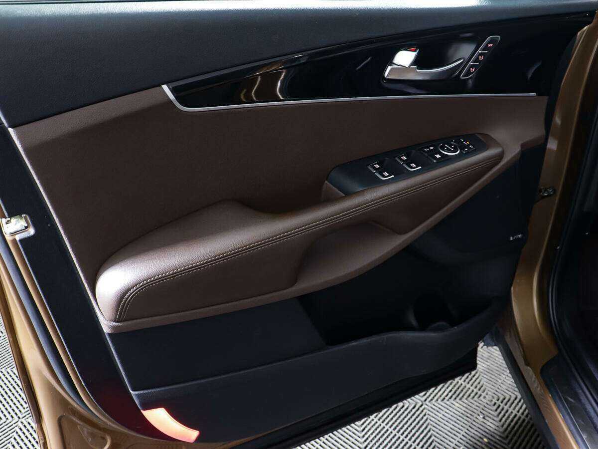 Kia Sorento 2017 года с пробегом. Фото: #16