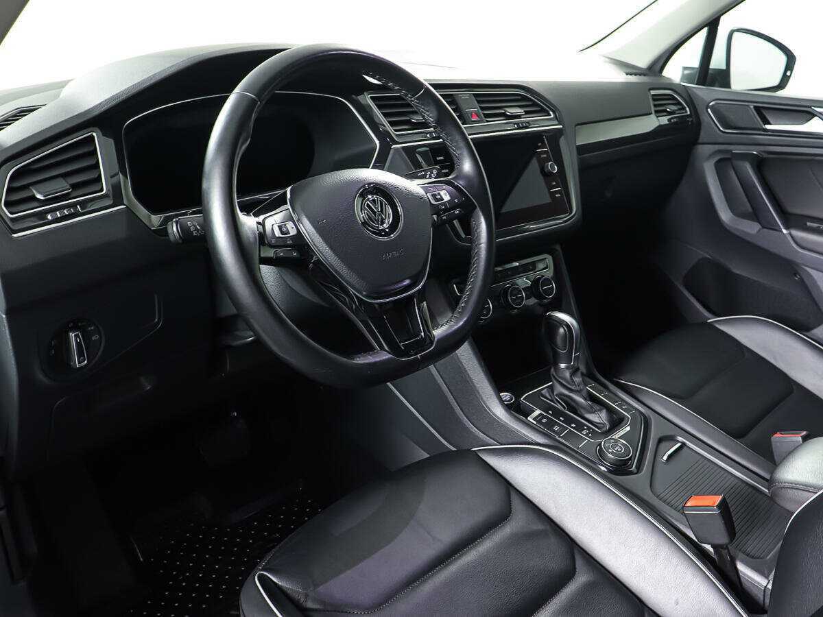 Volkswagen Tiguan 2017 года с пробегом. Фото: #12