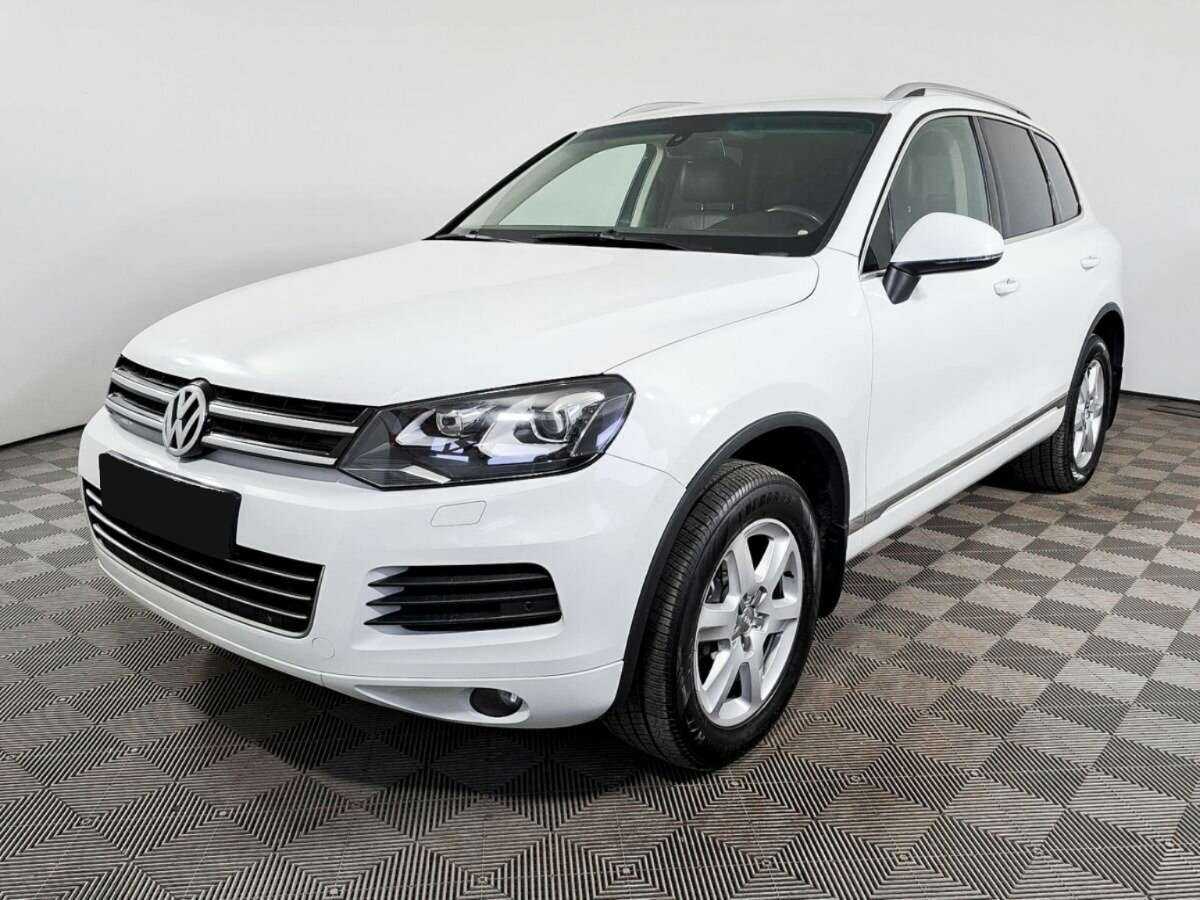 Volkswagen Touareg 2012 года с пробегом. Фото: #0