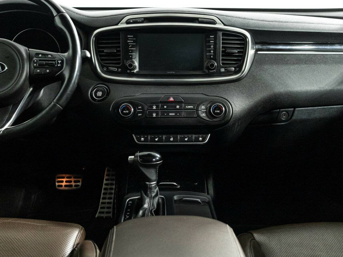Kia Sorento 2017 года с пробегом. Фото: #13