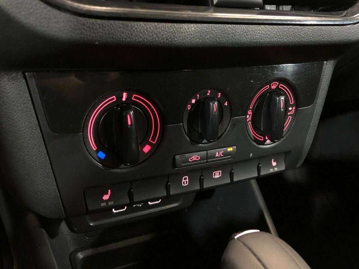 Volkswagen Polo 2020 года с пробегом. Фото: #13