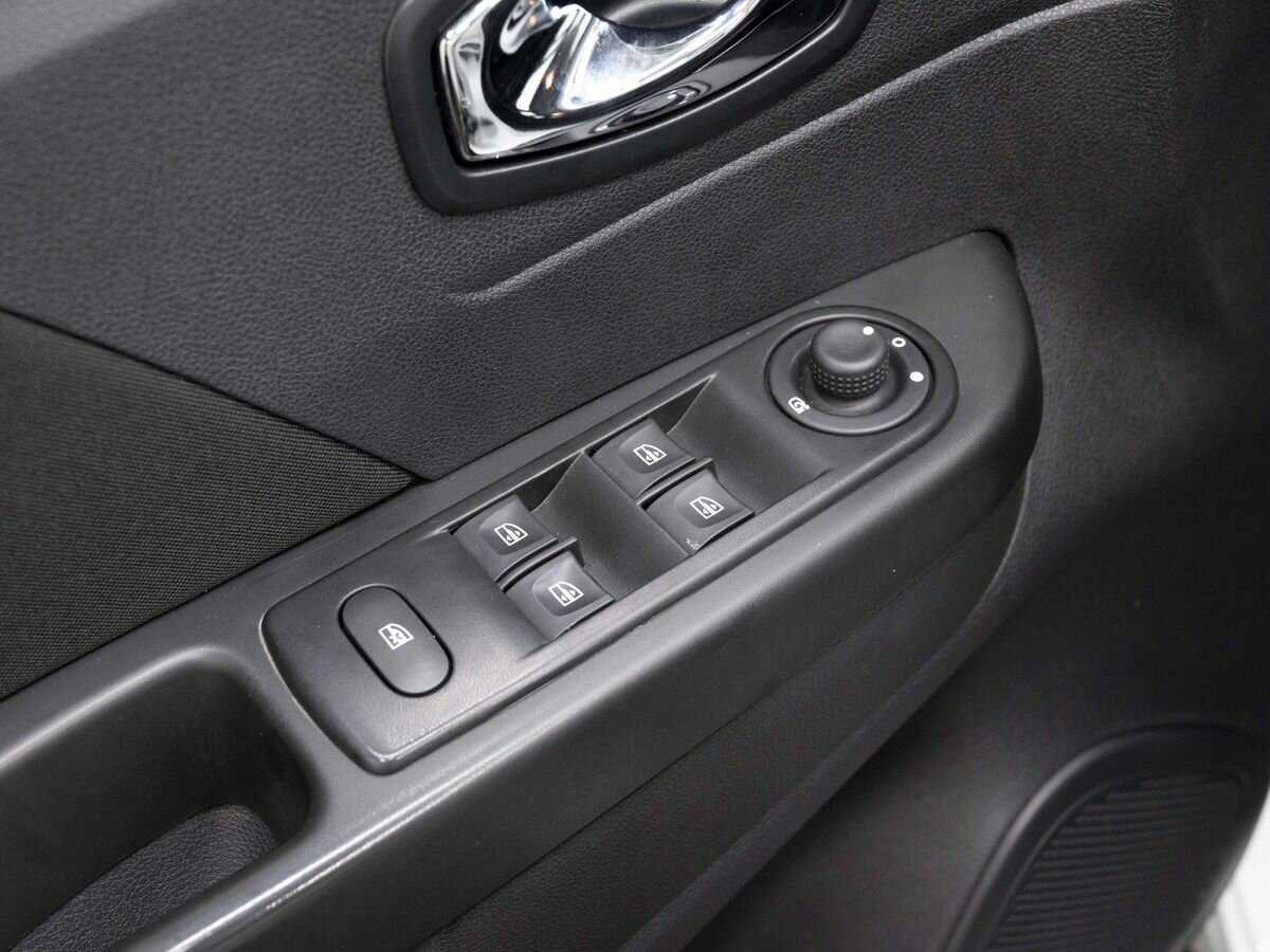 Renault Kaptur 2017 года с пробегом. Фото: #16