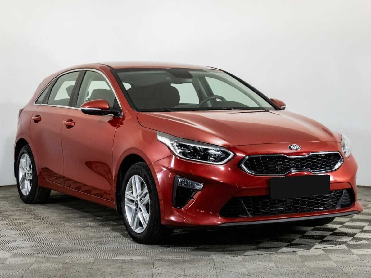 Kia Ceed 2019 года с пробегом. Фото: #2