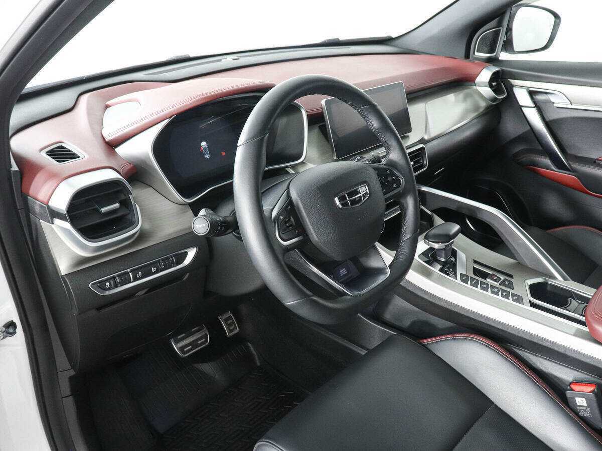 Geely Coolray 2022 года с пробегом. Фото: #8