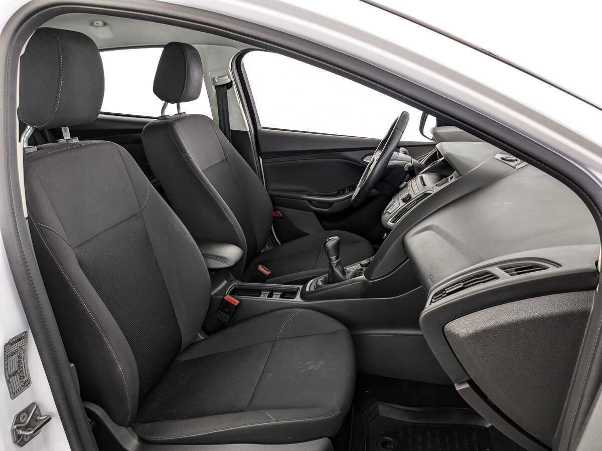 Ford Focus 2018 года с пробегом. Фото: #19