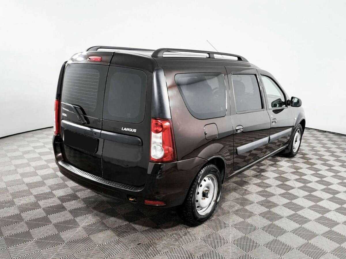 Lada (ВАЗ) Largus 2019 года с пробегом. Фото: #4