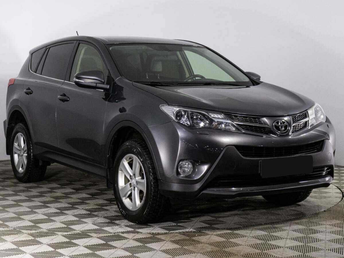 Toyota RAV4 2013 года с пробегом. Фото: #2