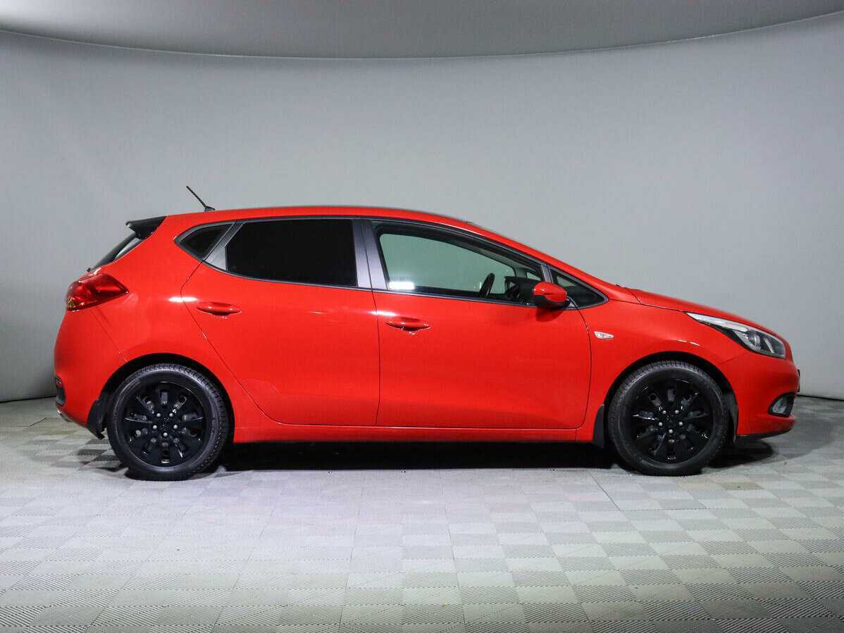Kia Ceed 2014 года с пробегом. Фото: #2