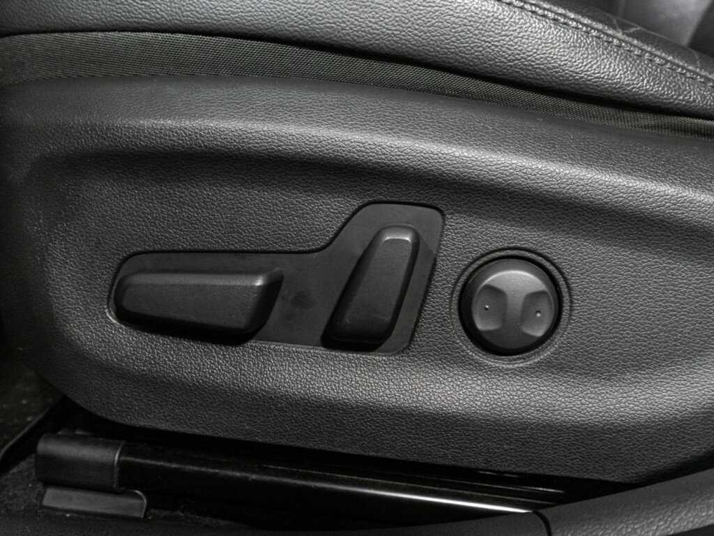 Hyundai Elantra 2019 года с пробегом. Фото: #15