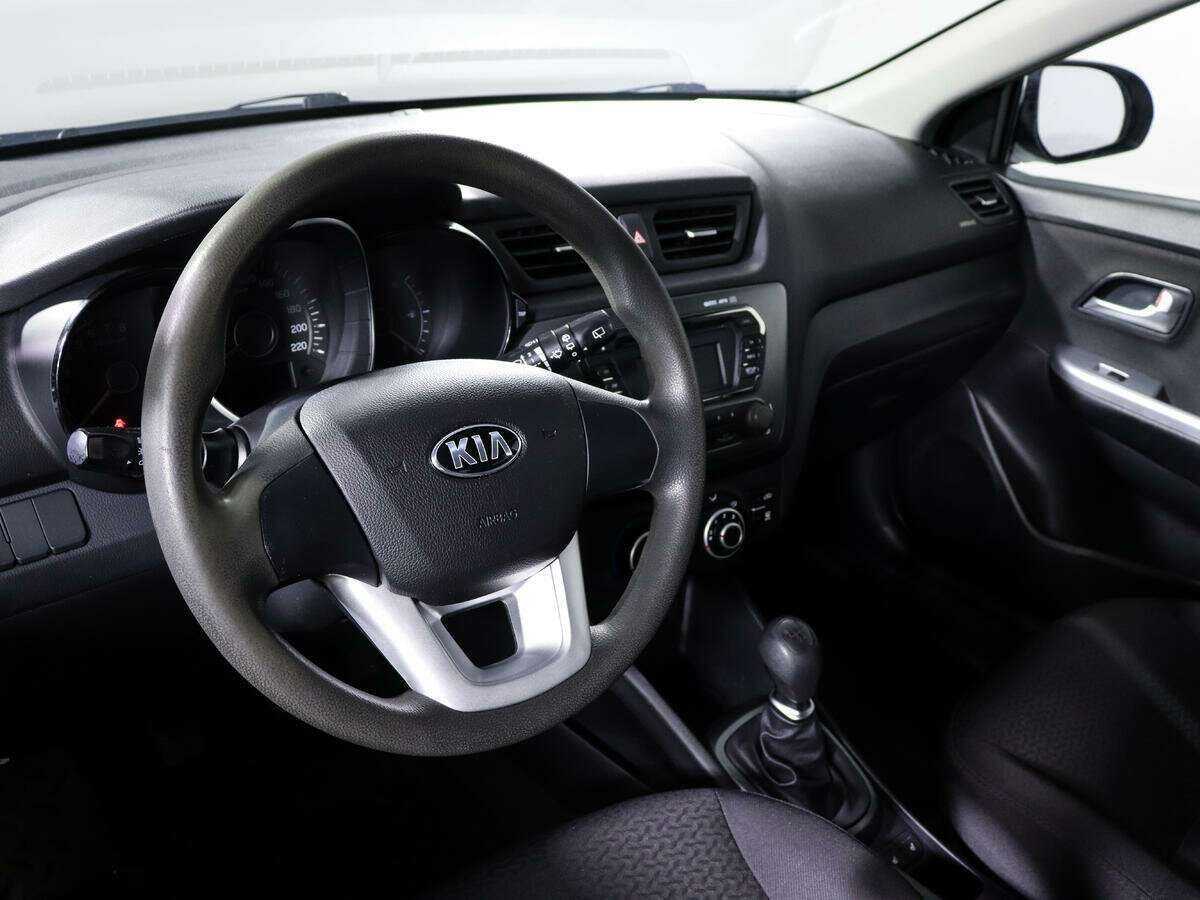 Kia Rio 2013 года с пробегом. Фото: #12