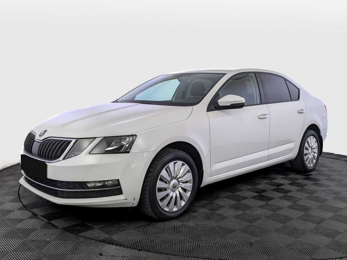 Skoda Octavia 2017 года с пробегом. Посмотреть фото