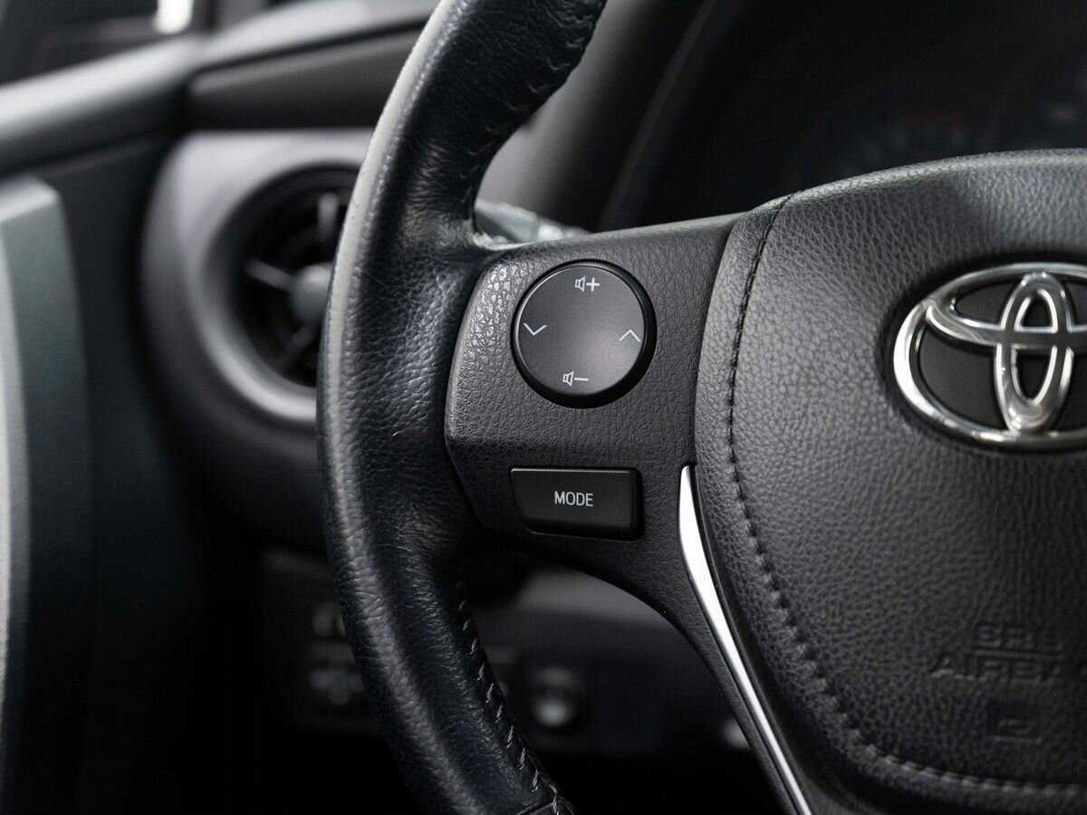 Toyota Corolla 2017 года с пробегом. Фото: #14