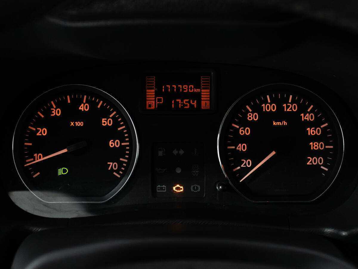 Nissan Terrano 2015 года с пробегом. Фото: #11