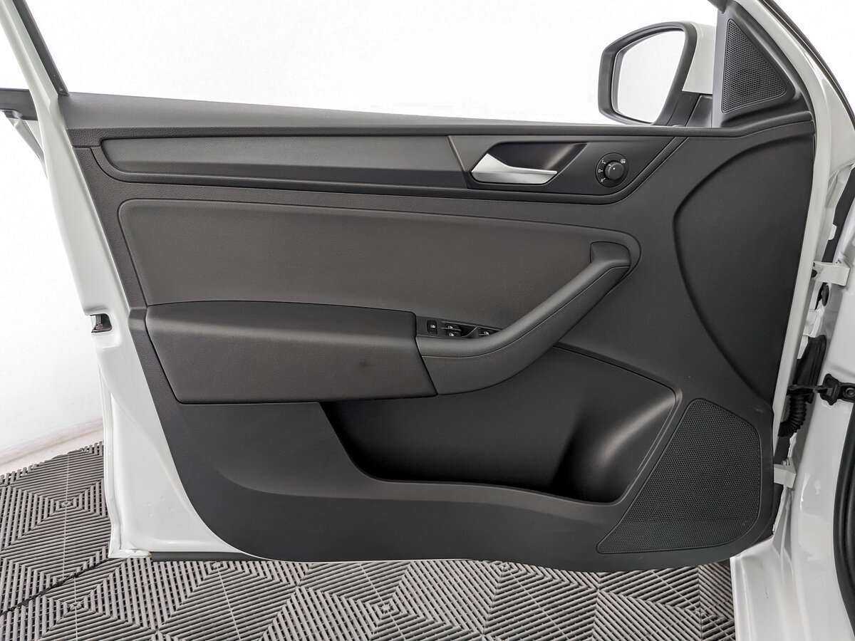 Volkswagen Polo 2020 года с пробегом. Фото: #17