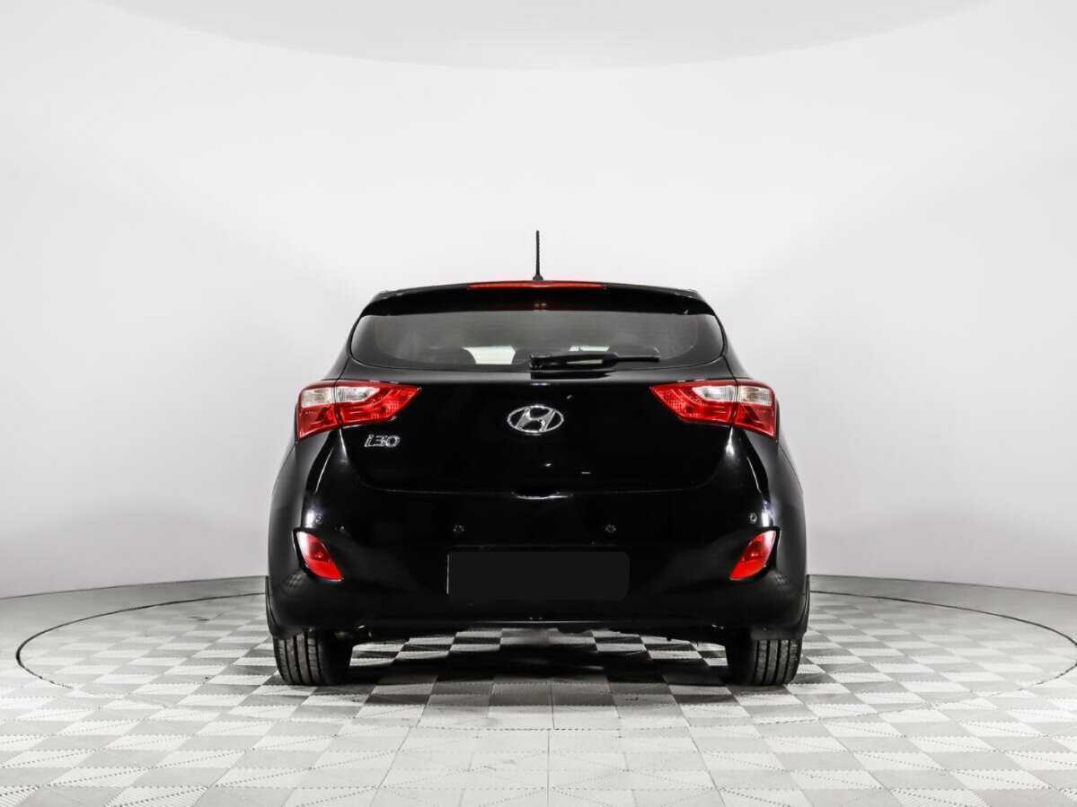 Hyundai i30 2013 года с пробегом. Фото: #5