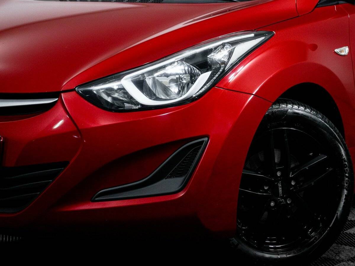 Hyundai Elantra 2015 года с пробегом. Фото: #15