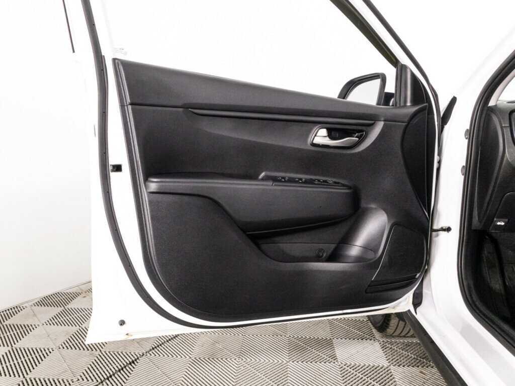 Kia Rio 2021 года с пробегом. Фото: #24