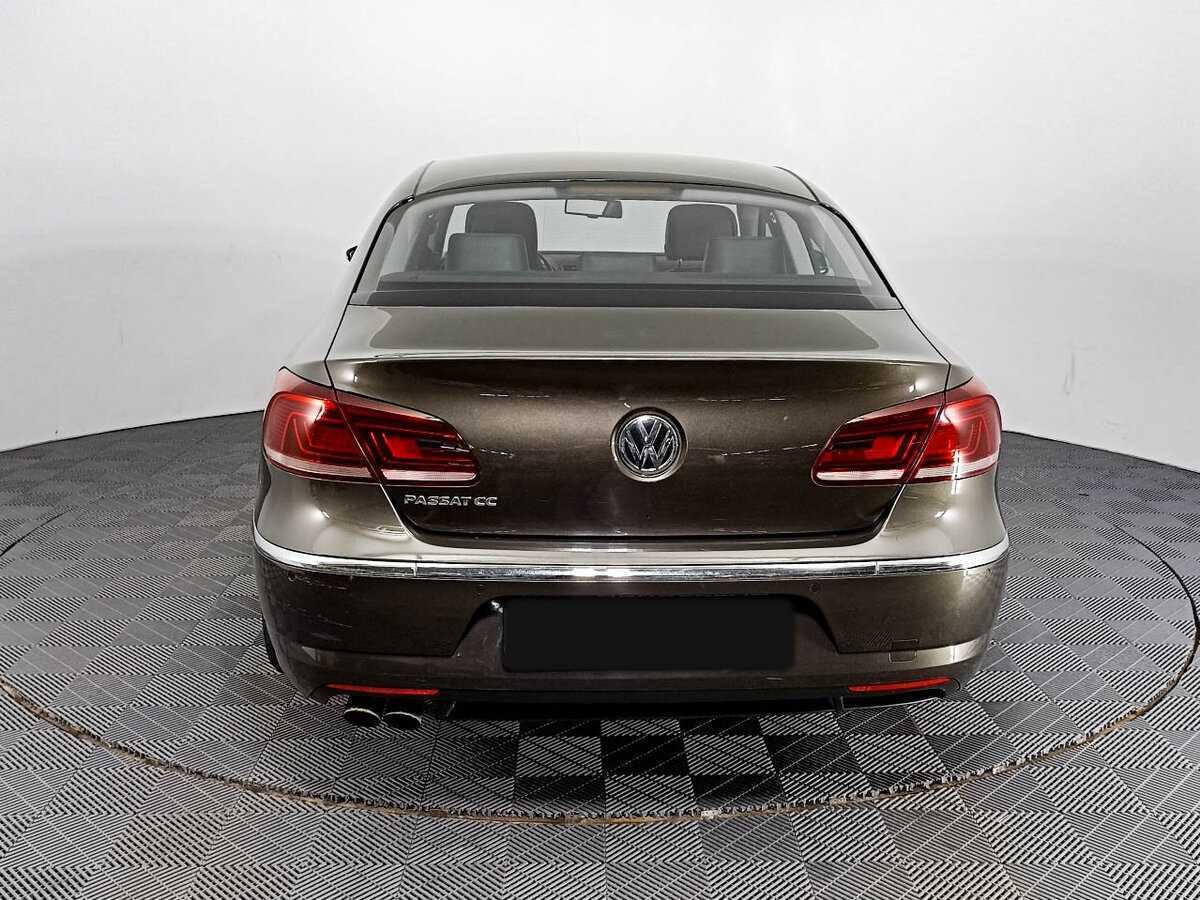 Volkswagen Passat CC 2013 года с пробегом. Фото: #4