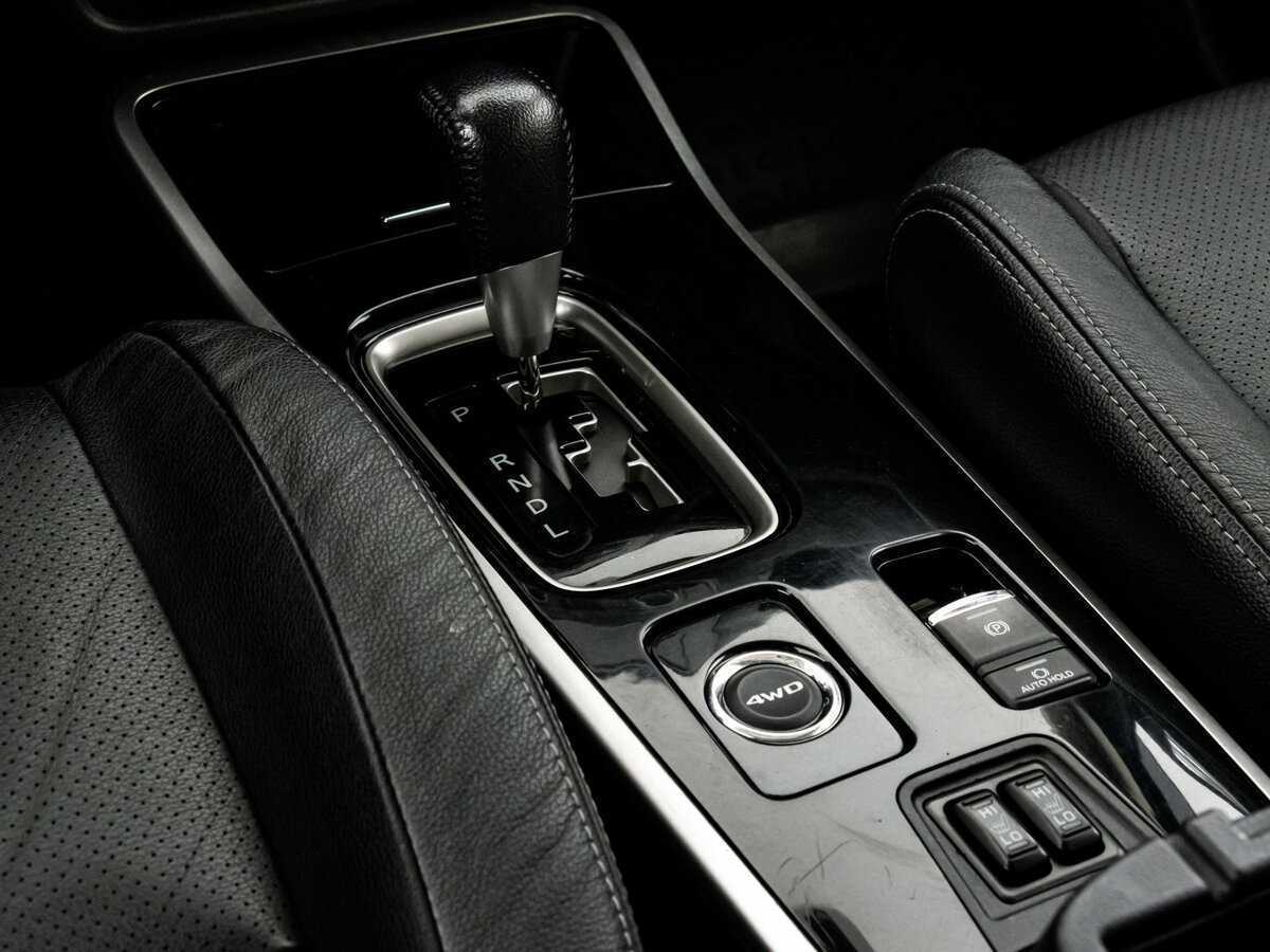 Mitsubishi Outlander 2018 года с пробегом. Фото: #11
