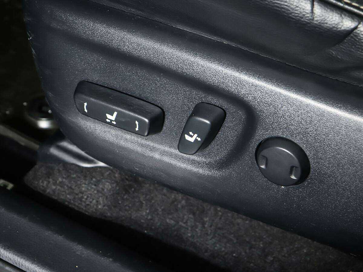 Toyota RAV4 2014 года с пробегом. Фото: #16